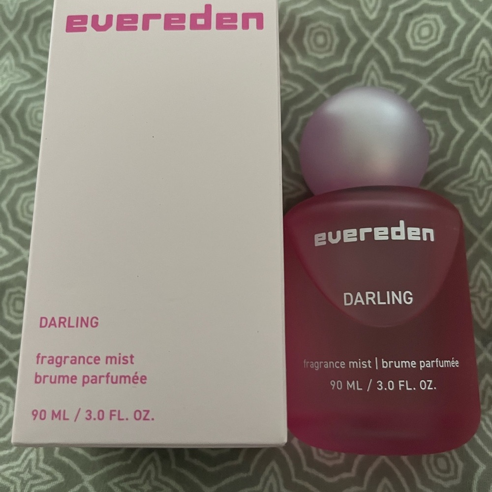 EVEREDEN Hair & Body Fragrance Mist in Darling